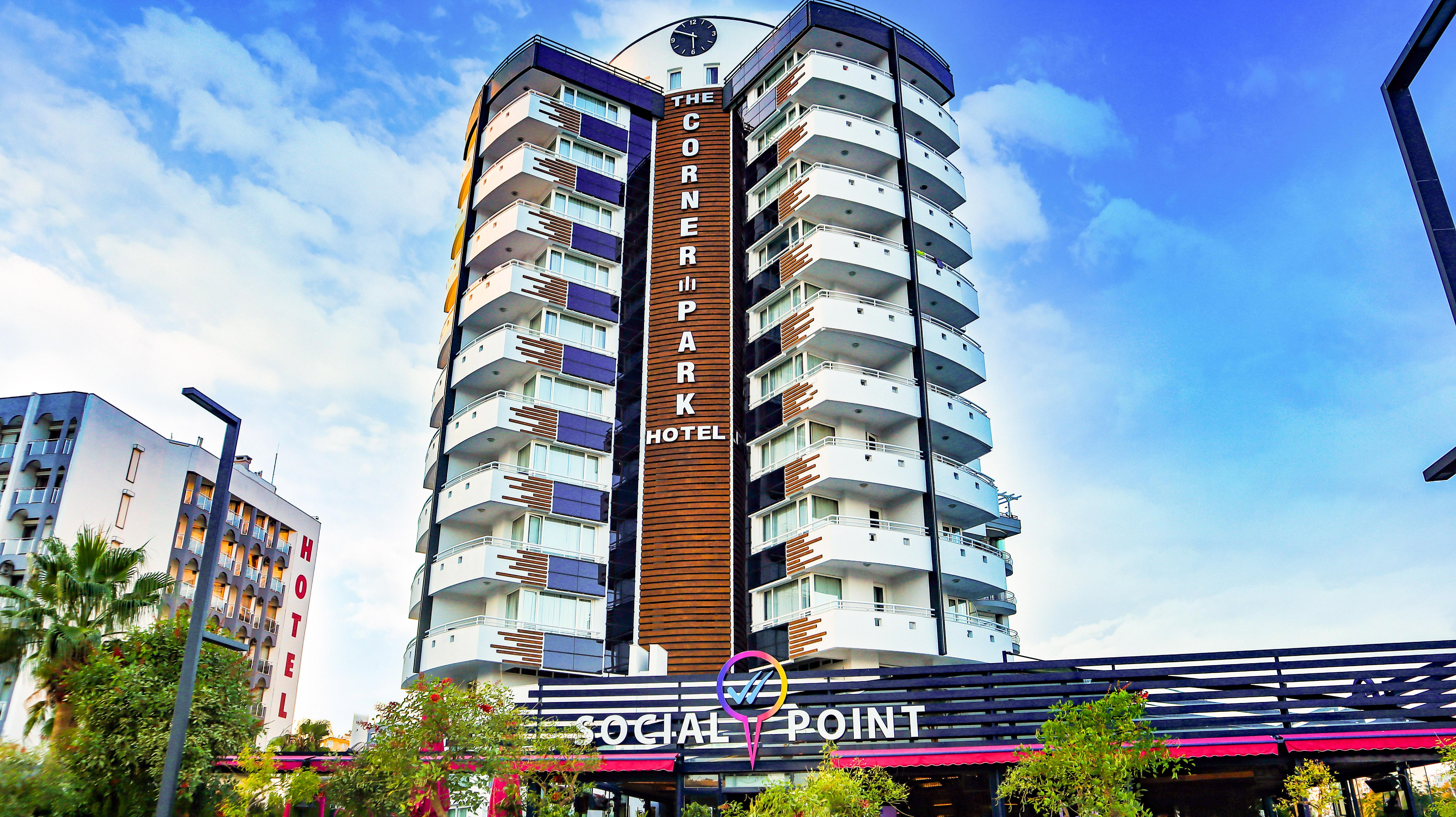 The Corner Park Hotel Antalya Bagian luar foto